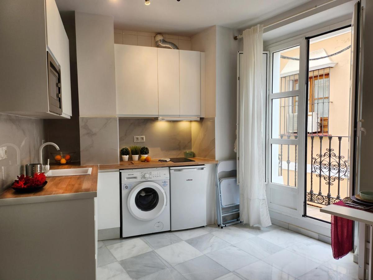 Lovely Center Apartments - Balcony Lux Sol Sevilla Exterior foto