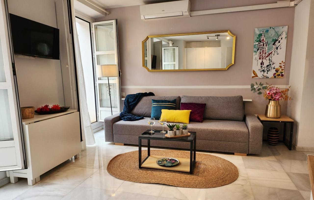 Lovely Center Apartments - Balcony Lux Sol Sevilla Exterior foto