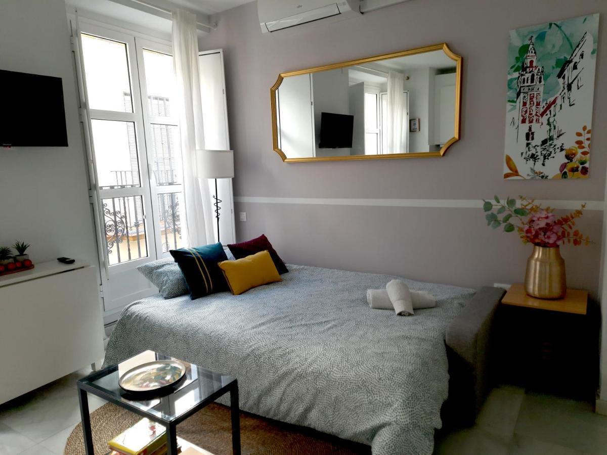 Lovely Center Apartments - Balcony Lux Sol Sevilla Exterior foto